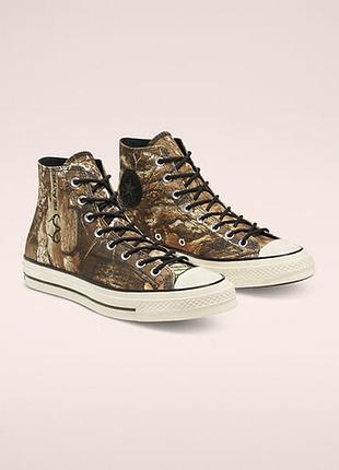 Кеди  converse chuck 70 hi realtree edge camo print (артикул 168558c) із камуфляжним принтом.
