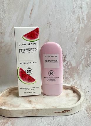 Сонцезахисний крем флюїд watermelon glow dew shield spf 30
