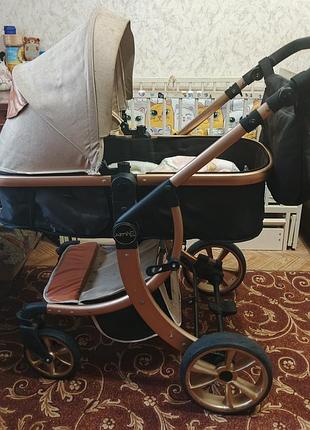 Продам детскую коляску 3 в 1