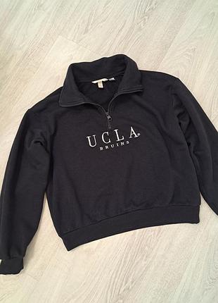 Темно-синий укороченный свитшот ucla от h&amp;m имеет воротник на молнии и вышитый логотип