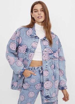 Цікава джинсова куртка bershka