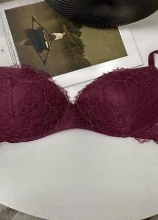 Victoria’s secret шикарний бордовий мереживний бюст як новий