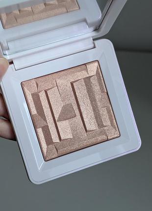Хайлайтер haus labs bio radiant gel powder highlighter peach quartz