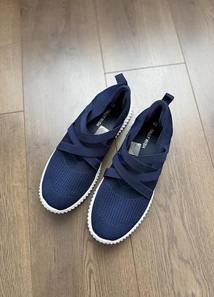 Нові кросівки tally wish; довжина стельки 26,5 см