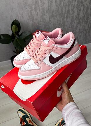 Nike dunk low gs 'pink foam'