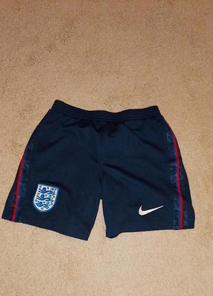Шорты nike. размер 110-116 см