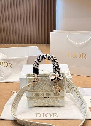 Шикарна сумочка lady dior