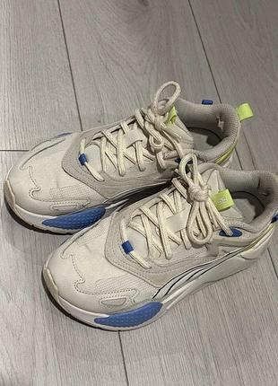Оригінальні кросівки puma , 37,5