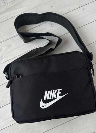 Текстильна горизонтальна сумка на два основні відділи nike