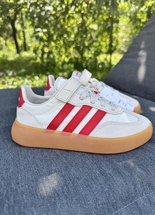 Дитячі кросівки на липучках adidas barreda decode