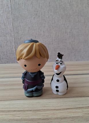 Виниловая фигурка кристоффа из мультфильма disney "холодное сердце"