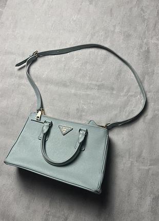 Сумка prada   состояние на фото   цена-400грн