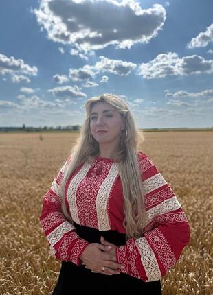 Вишиванка червона
