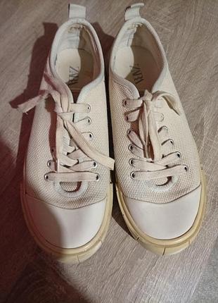 Классические базовые кеды zara 41 р