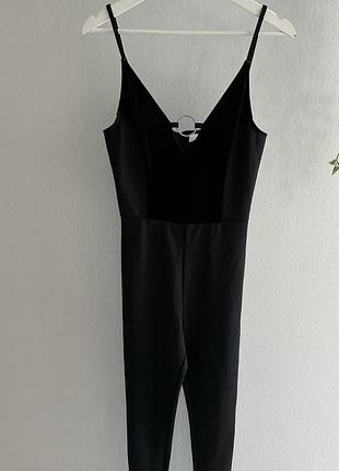 Чорний комбінезон h&m розмір m