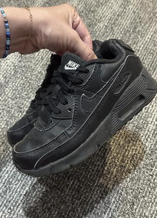 Шкіряні кросівки nike air max 31р устілка 20,5см