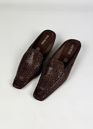 Плетені мюлі balmain vintage оригінал шкіряні жіночі туфлі на низькому підборі сабо вінтажні коричневі розмір 41 / 27 см