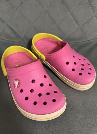 Оригінальні сабо crocs для дівчинки