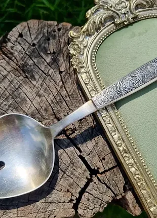 Винтажная салатная (сервировочная) ложка, мнц, изготовленная в ссср