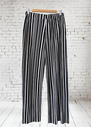 Широкі брюки primark 4