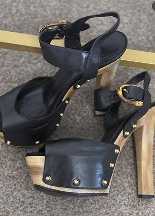 Босоножки gucci