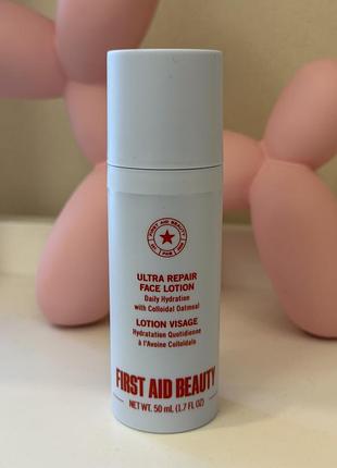 Відновлювальний лосьйон для обличчя first aid beauty ultra repair face lotion