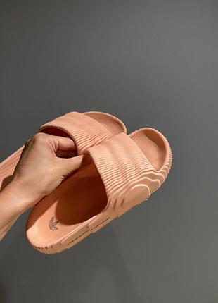 Тапочки adidas