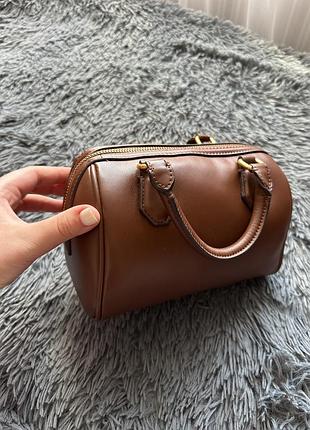 Сумка zara, має два змінні ремінці