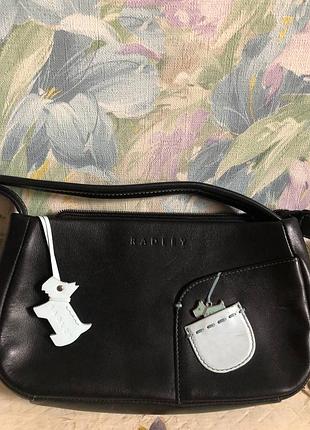 Кожаная сумка radley london с фирменным брелоком (натуральная кожа)