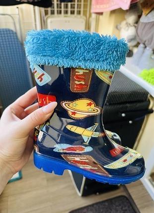 Гумові чоботи