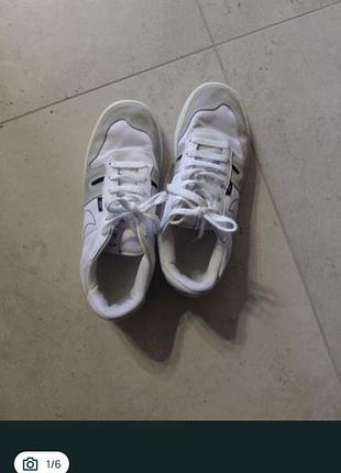 Nike кросівки білі