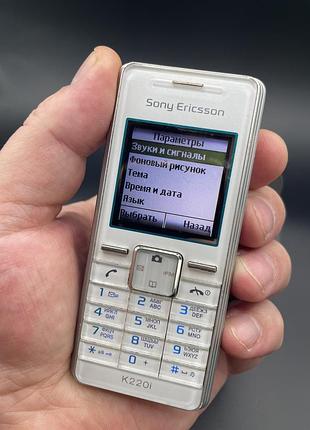 Телефон sony ericsson  k 220i 5