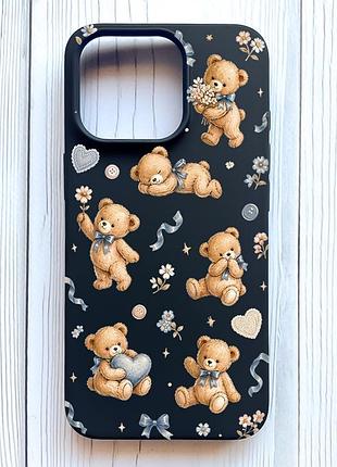 Матовый черный чехол на iphone 16 pro плюшевые медвежата (принт 430)