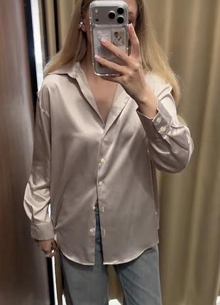 Сатинова сорочка