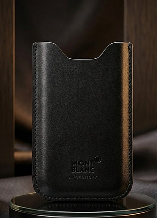 Кожаный чехол-чехол (футляр / кардхолдер) montblanc.
страна производства: итальялия (тиснение «made in italy»)