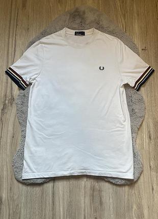 Fred perry базова біла футболка гарна