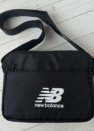 Текстильная горизонтальная сумка на два основных отдела new balance