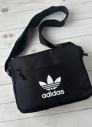 Текстильна горизонтальна сумка на два основні відділи adidas