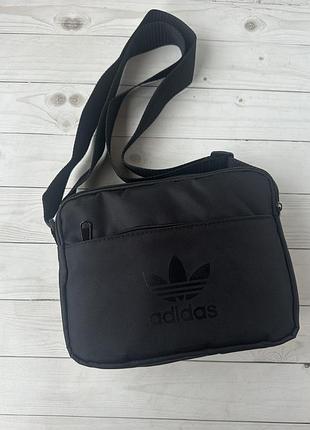 Текстильна горизонтальна сумка на два основні відділи adidas