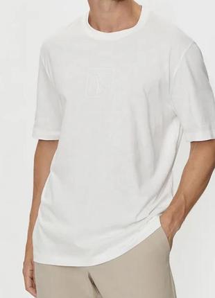Нова  футболка armani exchange розмір m regular+ або l