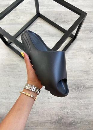 Slide onyx