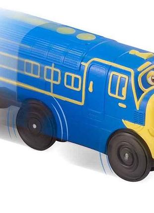 Паровозик брюстер на батарейках eu890402 тм chuggington
