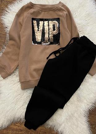 Детский костюм свитшот штаны теплые