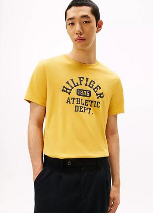 Мужская футболка tommy hilfiger с логотипом