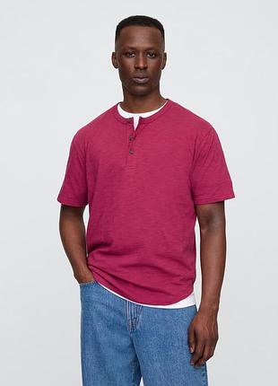 Мужская футболка gap на пуговицах