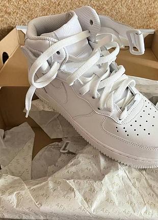 Кросівки nike