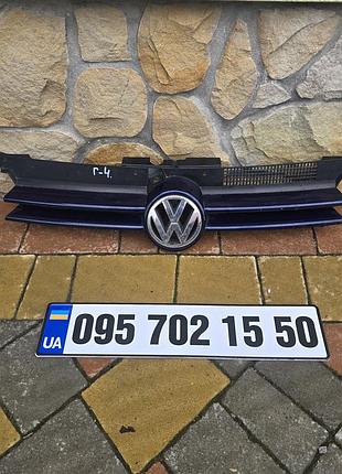 Решітка радіатора volkswagen golf 4,фольцваген гольф 4 1j0853651f