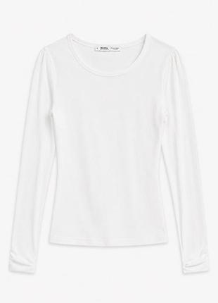 Топ від bershka