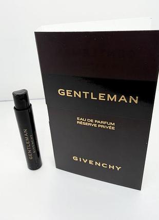 Givenchy gentleman reserve privee парфумована вода (пробник)