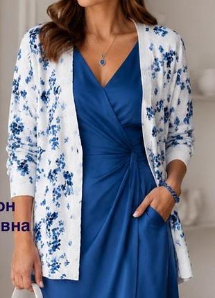 Кардиган жіночий білий з синім квітковим принтом від відомого британського бренду laura ashley. 16/ xl